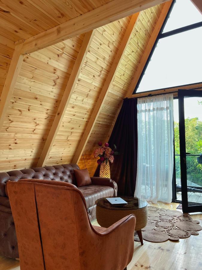 Sun House * Batumi